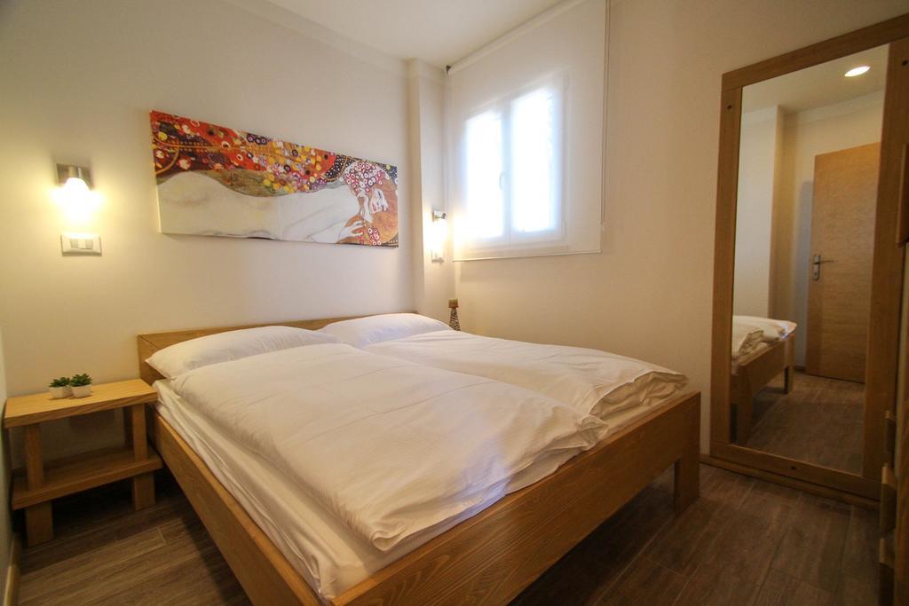 Apartments Erica Lux Novigrad Istria Esterno foto